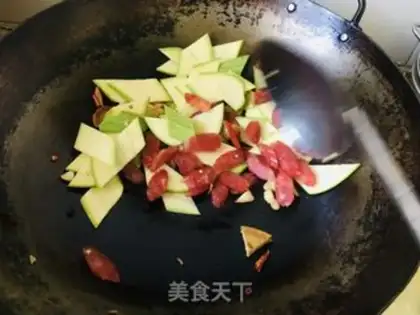 Make Sailor fried sausage step 3