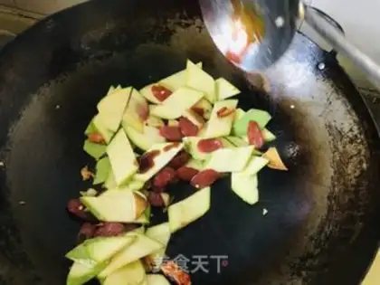 Make Sailor fried sausage step 4