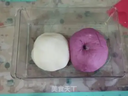 Make Double onion rolls step 4
