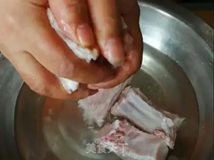 Make Spicy rice evaporation ribs step 4