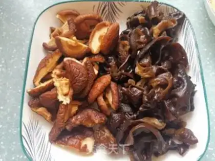 Make Fung wings for mushrooms step 2