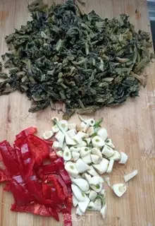 Make Pork garlic in the snow step 3