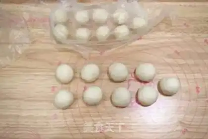 Make Peaches and daisies step 4