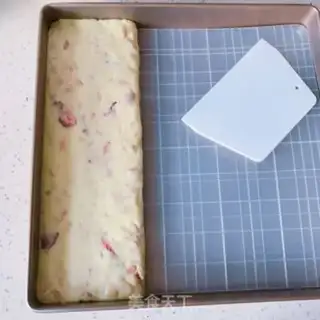 Make Strawberry oxen step 9