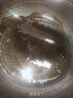Make Garlic fried eggs step 2