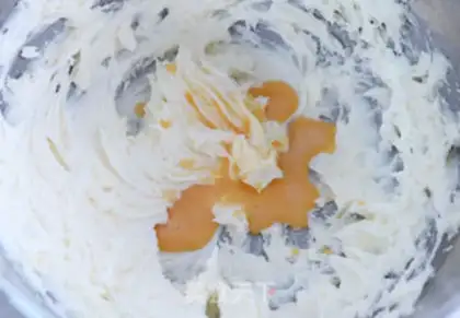 Make Flower cookies step 1