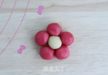 Make Flower cookies step 8