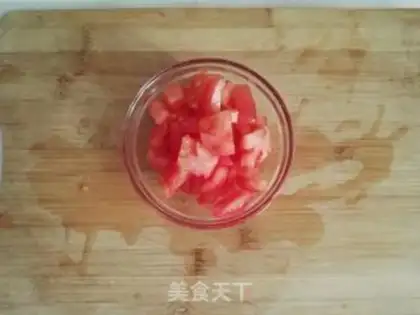 Make Western red soup step 1