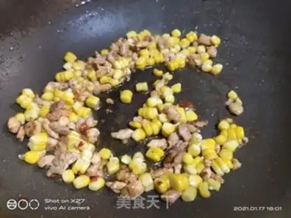Make Chicken corn fried rice step 3