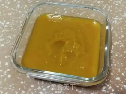 Make Pumpkin rolls step 0