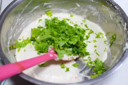 Make Onion-haired breakfast cake step 1