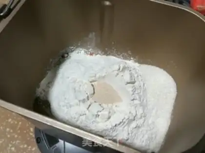Make Pumpkin rolls step 1