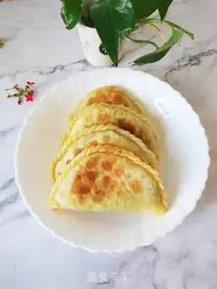 Make An egg box of celery step 8