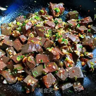 Make Garlic goat blood step 8
