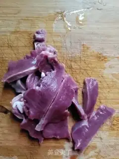 Make Madonna stews pig