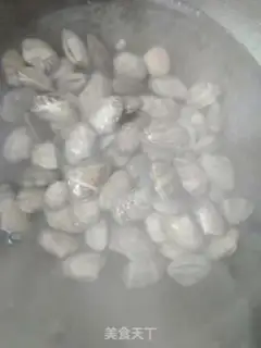 Make Garlic manicure step 2