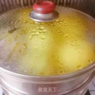 Make Pumpkin rolls step 17