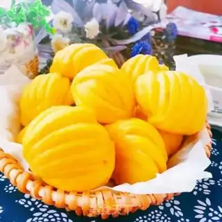 Make Pumpkin rolls step 19