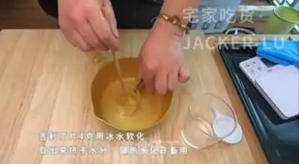 Make Chocolate mini-love step 21