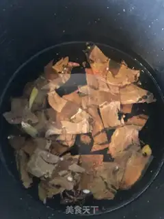 Make Beef fan soup step 1