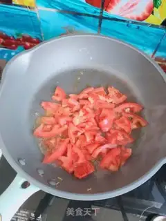Make Cucumber tomato egg soup step 3