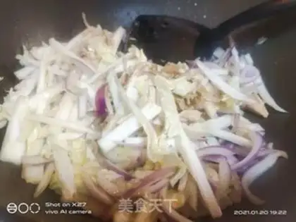 Make The cabbage onions step 1