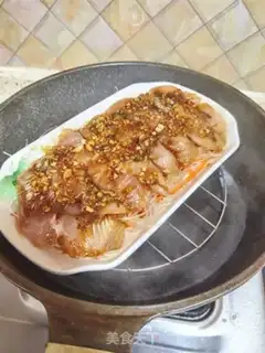 Make Garlic fans steam salsa step 22