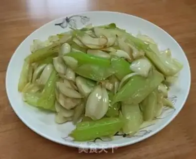 Make Celery makes lilies step 5