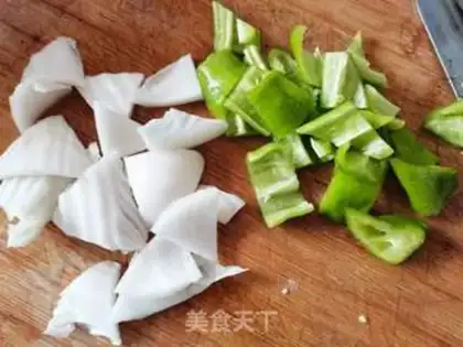 Make Three fresh tofu step 1