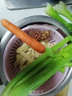 Make It