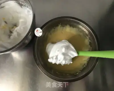 Make Pick up the cupcakes step 8