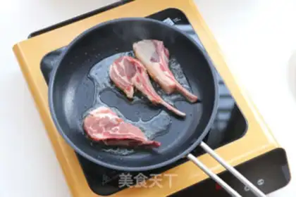 Make A lamb chop step 3