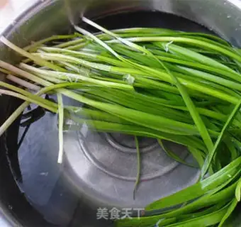 Make The cabbage is full of shrimp step 2