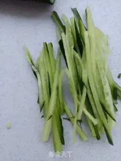 Make Old Beijing noodles step 1