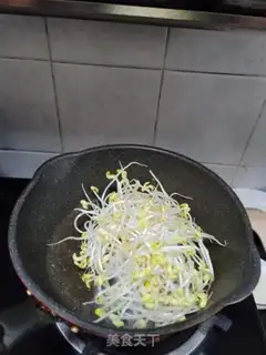 Make Fried tofu sprouts step 4
