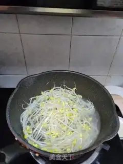 Make Fried tofu sprouts step 5