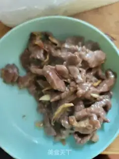 Make Fever rice powder for mushroom beef step 5