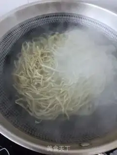 Make Old Beijing noodles step 14