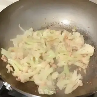 Make Pizza broccoli step 1