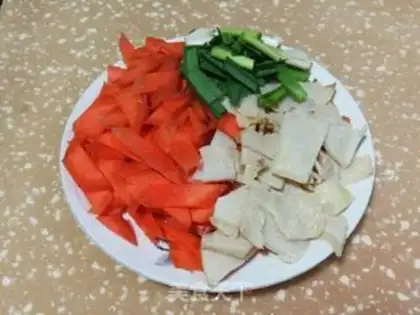 Make Carrot, twirl step 2