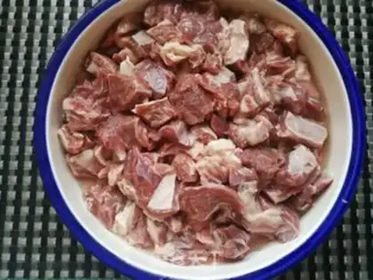 Make Onion potatoes and oxen ribs step 0