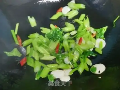 Make Celery makes cashew nuts step 4