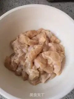 Make A green pepper bowl and a fried chicken step 3