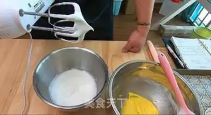 Make Tasty suvere muffins step 6