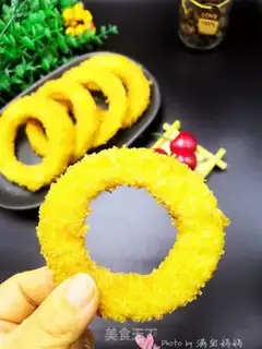 Make Apple donuts step 11
