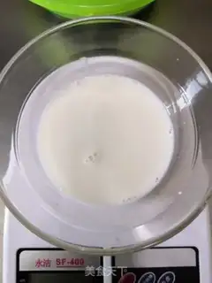 Make Blueberry balls step 1
