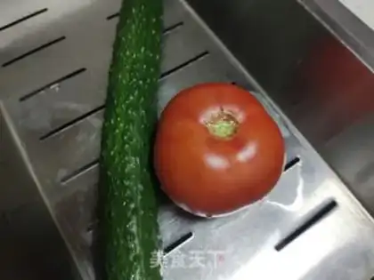 Make Western red soup step 0