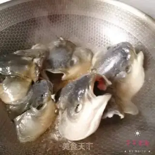 Make Fish head tofu step 2
