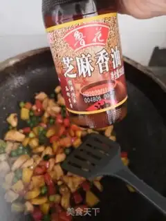 Make A green pepper bowl and a fried chicken step 12