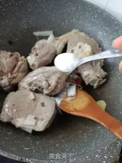Make Goose stewed with lamb belly step 10